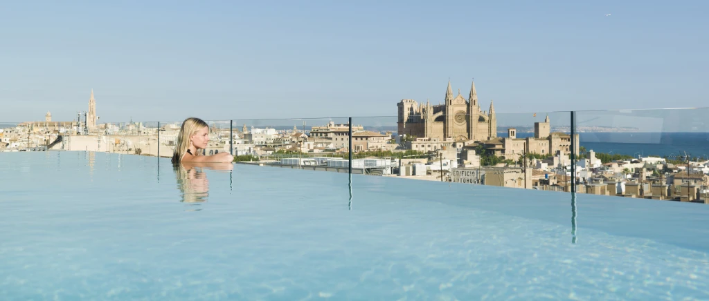 Nakar Hotel | Abitare