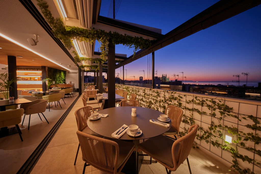 Nakar Hotel | Abitare