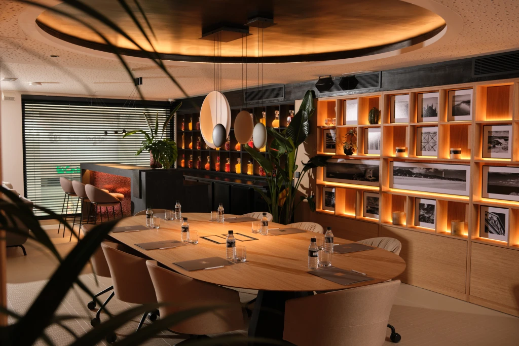 Nakar Hotel | Abitare