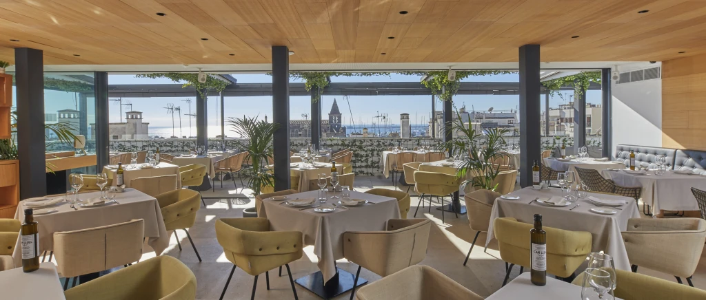 Nakar Hotel | Abitare